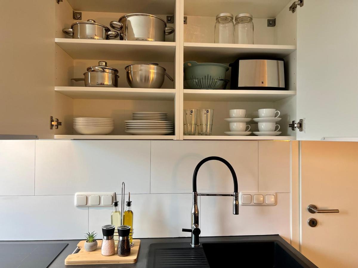 Design Apartment Mit Balkon - Kueche - Netflix Есен Екстериор снимка